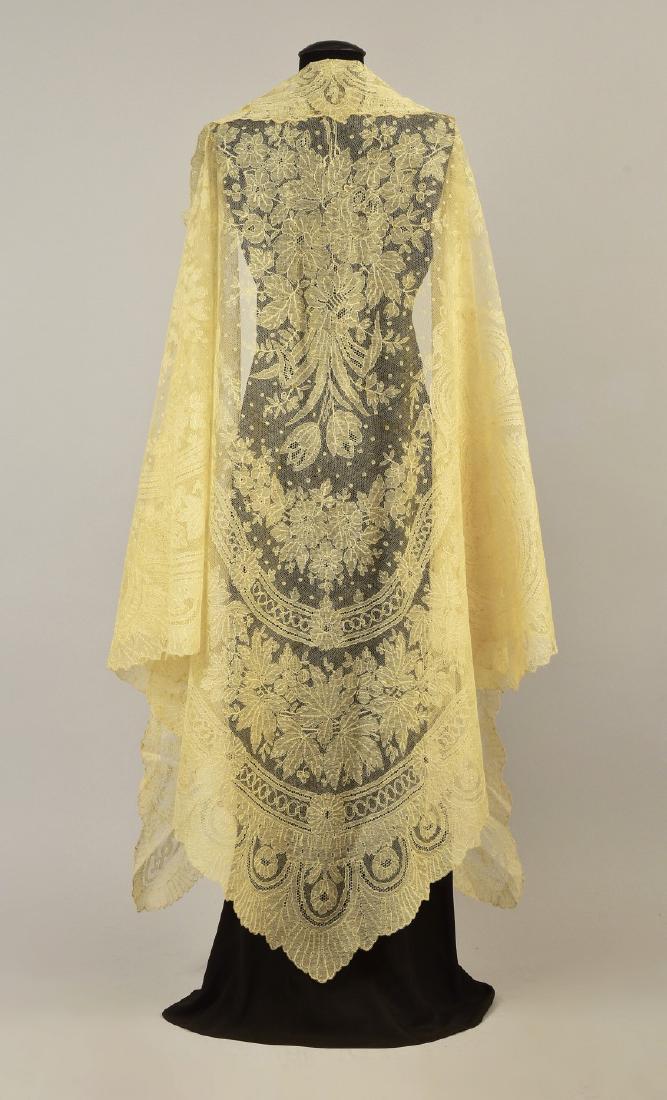 BLONDE CALAIS LACE SHAWL, 1860s (1 of 3)