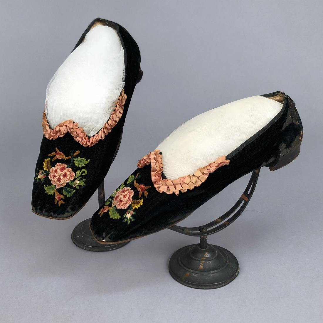 VELVET SLIPPERS with CHENILLE EMBROIDERY, c. 1860 (1 of 5)