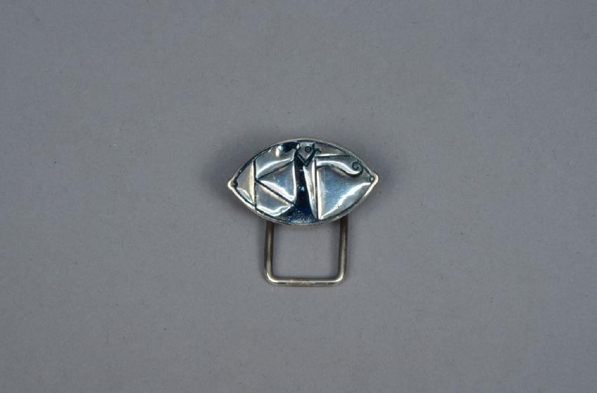 BERTHOLD LOFFLER WIENER WERKSTATTE PIN, c. 1907 (1 of 2)