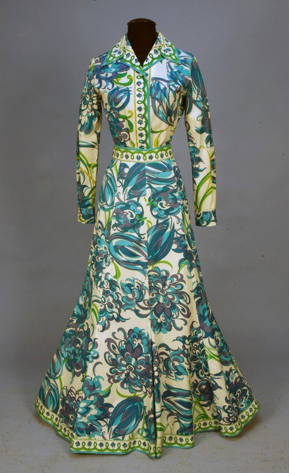 PUCCI PRINTED COTTON BLOUSE and LONG SKIRT, c. 197: PUCCI PRINTED COTTON BLOUSE and LONG SKIRT, c. 1970. Long sleeve blouse with spread collar and self buttons in signature "Emilio" print of stylized dahlias in shades of turquoise, lavender and green o