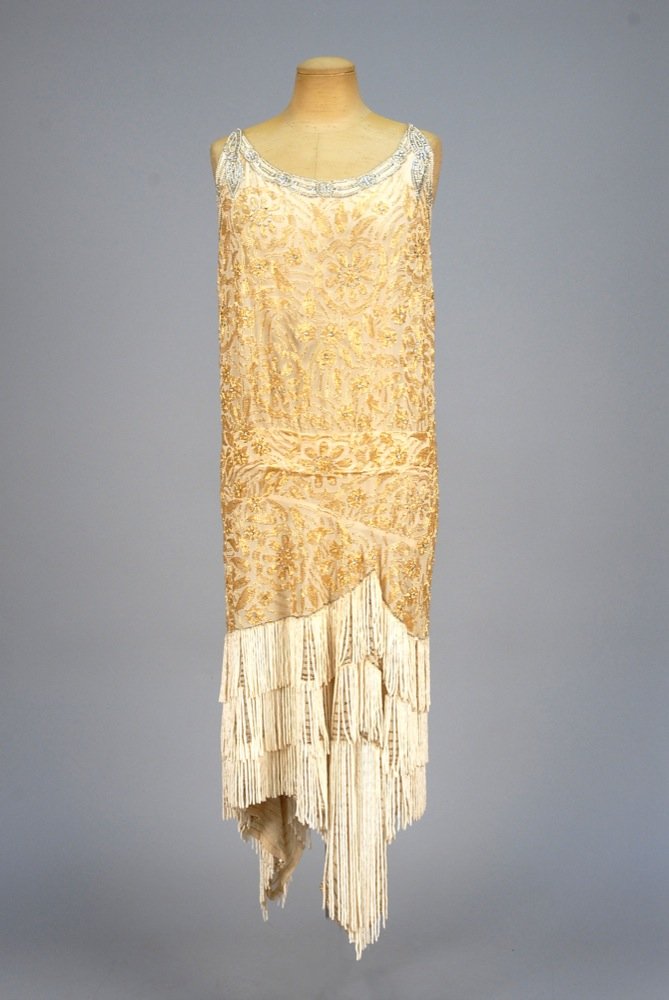 BEADED and FRINGED FLAPPER DRESS, 1920s. Cream silk (1 of 6)