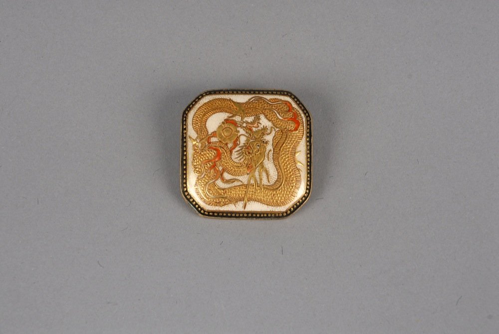 SATSUMA BELT BUCKLE, EARLY 20th C. Chamfered square (1 of 2)