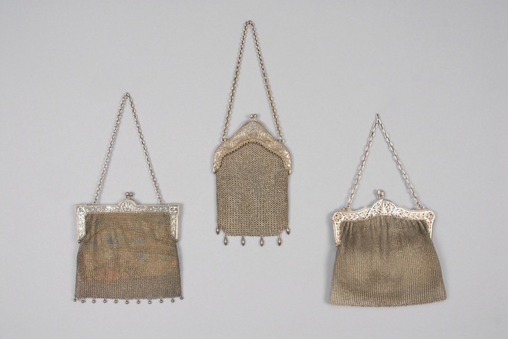 THREE STERLING SILVER MESH PURSES, LATE 19th - EARLY (1 of 2)