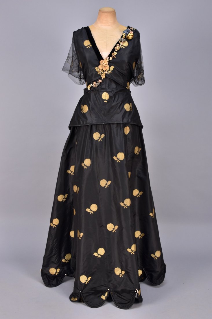 WORTH SILK and METALLIC EVENING DRESS, 1920 - 1922. (1 of 6)
