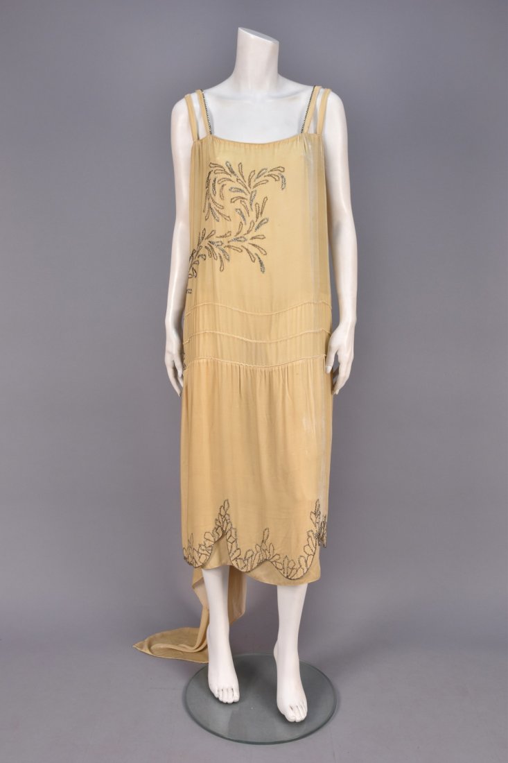 WORTH VELVET DINNER DRESS with BEADWORK, c. 1927. (1 of 6)