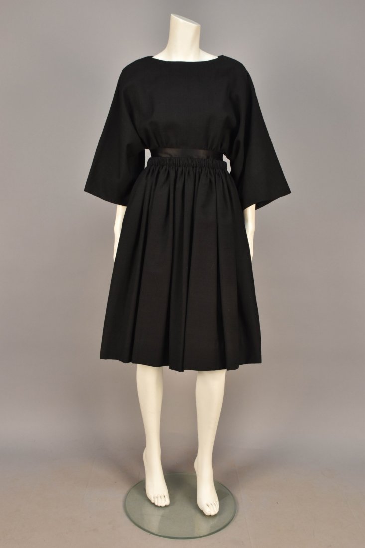 GALANOS LINEN WEAVE WOOL DRESS, c. 1960. (1 of 4)