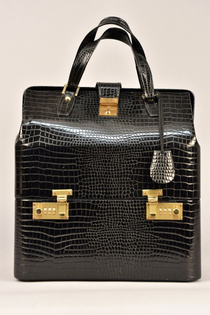 VINTAGE ASPREY REPTILE TRAVEL CASE. (1 of 7)