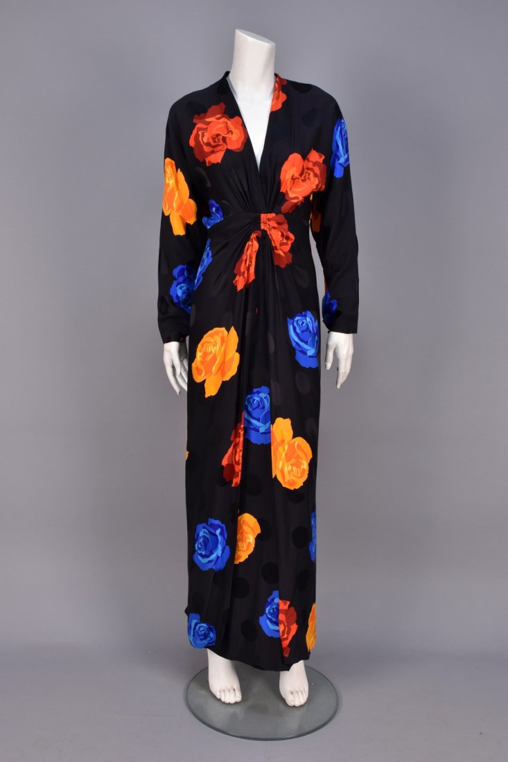 ADELE SIMPSON PRINTED SILK HOSTESS GOWN, 1980s. (1 of 3)
