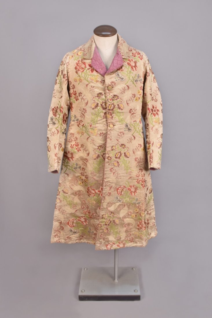 GENTS RESTYLED 18th C SILK BROCADE MORNING ROBE, 19th C (1 of 5)
