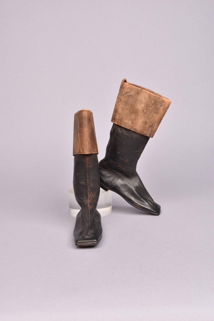 CHILDS or SALESMAN SAMPLE BOOTS, MID 19th C. (1 of 2)