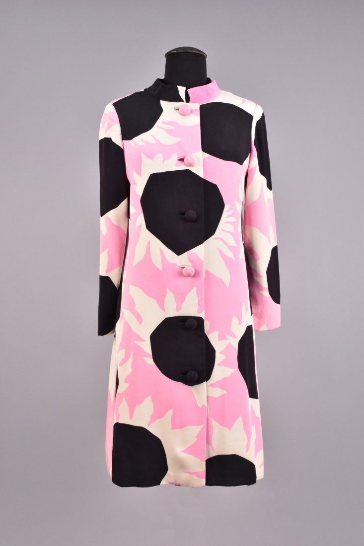 DONALD BROOKS PRINTED SILK COAT, 1960s. (1 of 3)