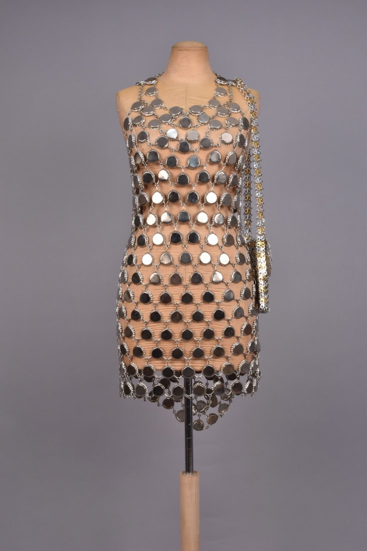 BOTTLE CAP DRESS and WALBORG SHOULDER BAG (1 of 5)