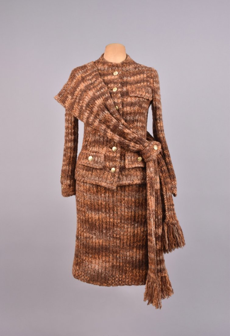 CHANEL COUTURE KNIT ENSEMBLE, c. 1970 (1 of 5)