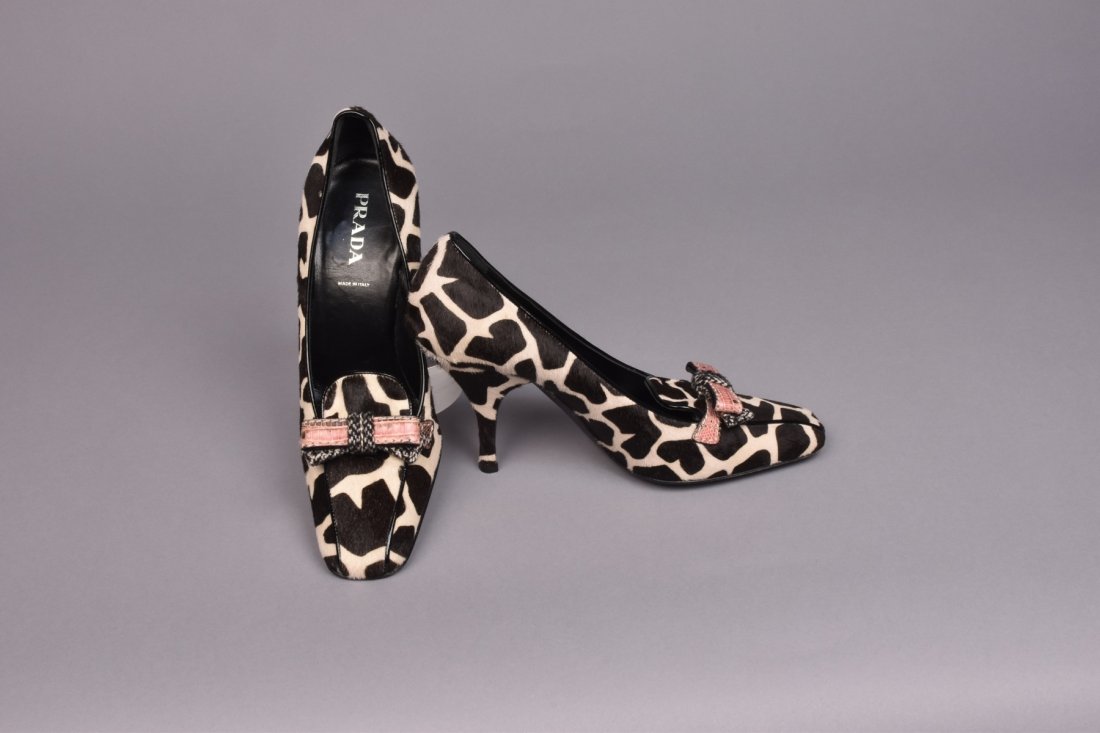 PRADA PRINTED PONY FUR PUMPS. (1 of 2)