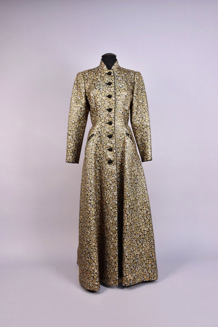 OSCAR de la RENTA METALLIC BROCADE EVENING COAT (1 of 4)