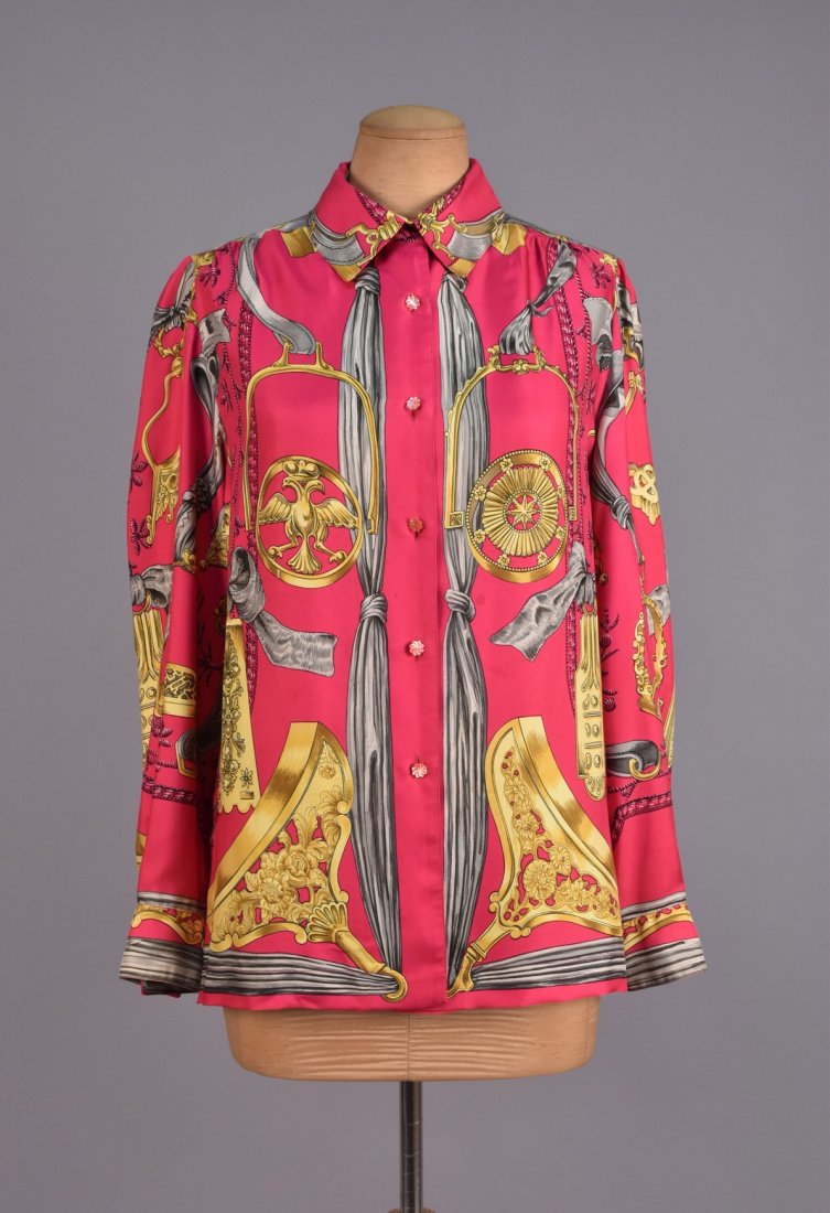 HERMES ETRIERS BLOUSE, ISSUED 1964 (1 of 3)