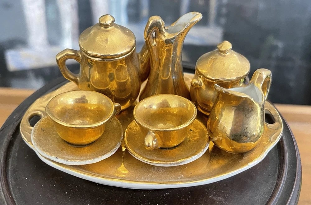Stunning Vintage Miniature Porcelain Gold Toned Tea Coffee Service Set Unusual: Gold toned porcelain micro tea set.
