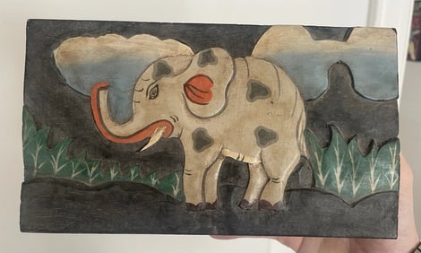 VTG Hand Carved Painted Wood Jewelry Trinket Box Elephant Design Thailand