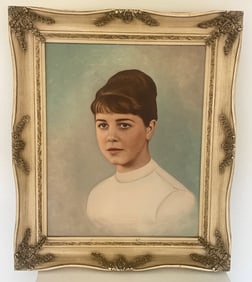 Vintage Original Portrait Painting Of a Woman Unknown Artist Ornate Frame 25x21"