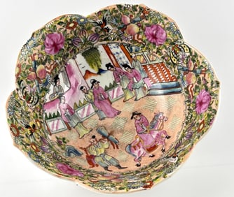 Qianlong Revival Famille Rose Bowl with Figural and Floral Motifs