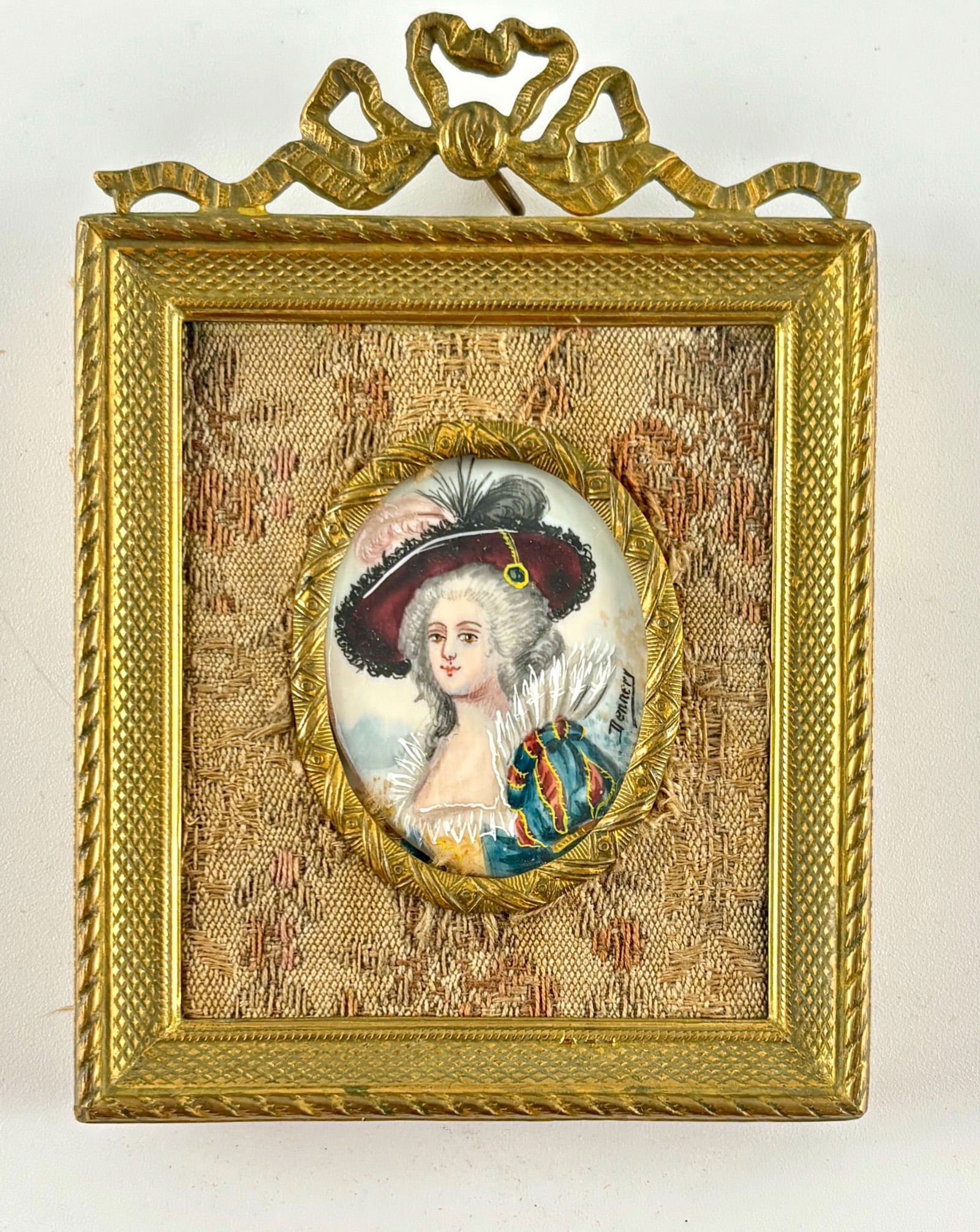 19th Century Portrait Miniature in Ornate Gilt Frame (1 of 10)