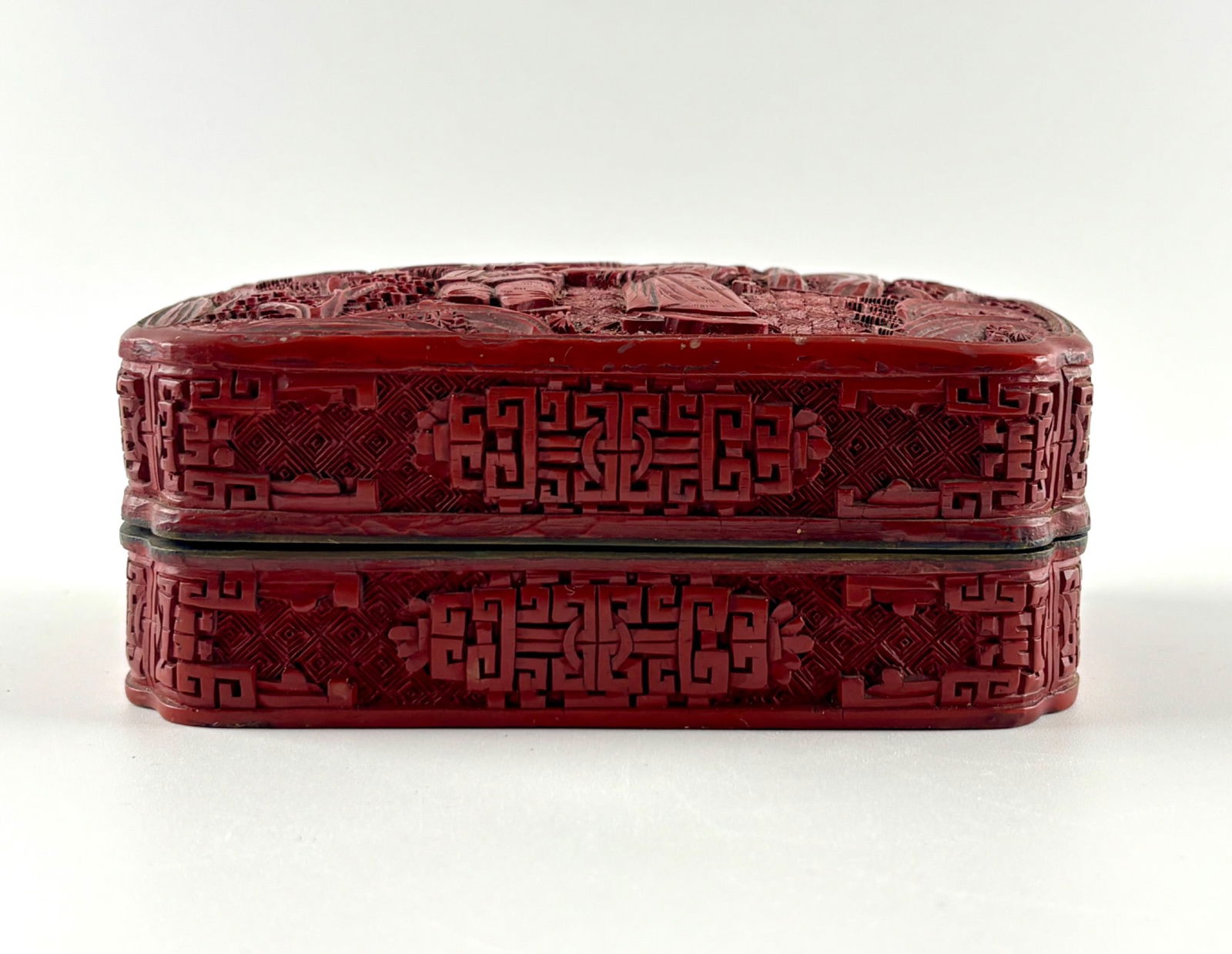 Antique 19th Century Chinese Cinnabar Lacquer Box  (1 of 13)