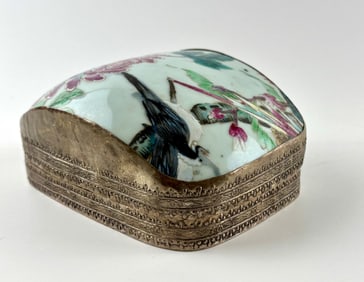 Chinese Porcelain Shard Box with Floral and Avian Motifs