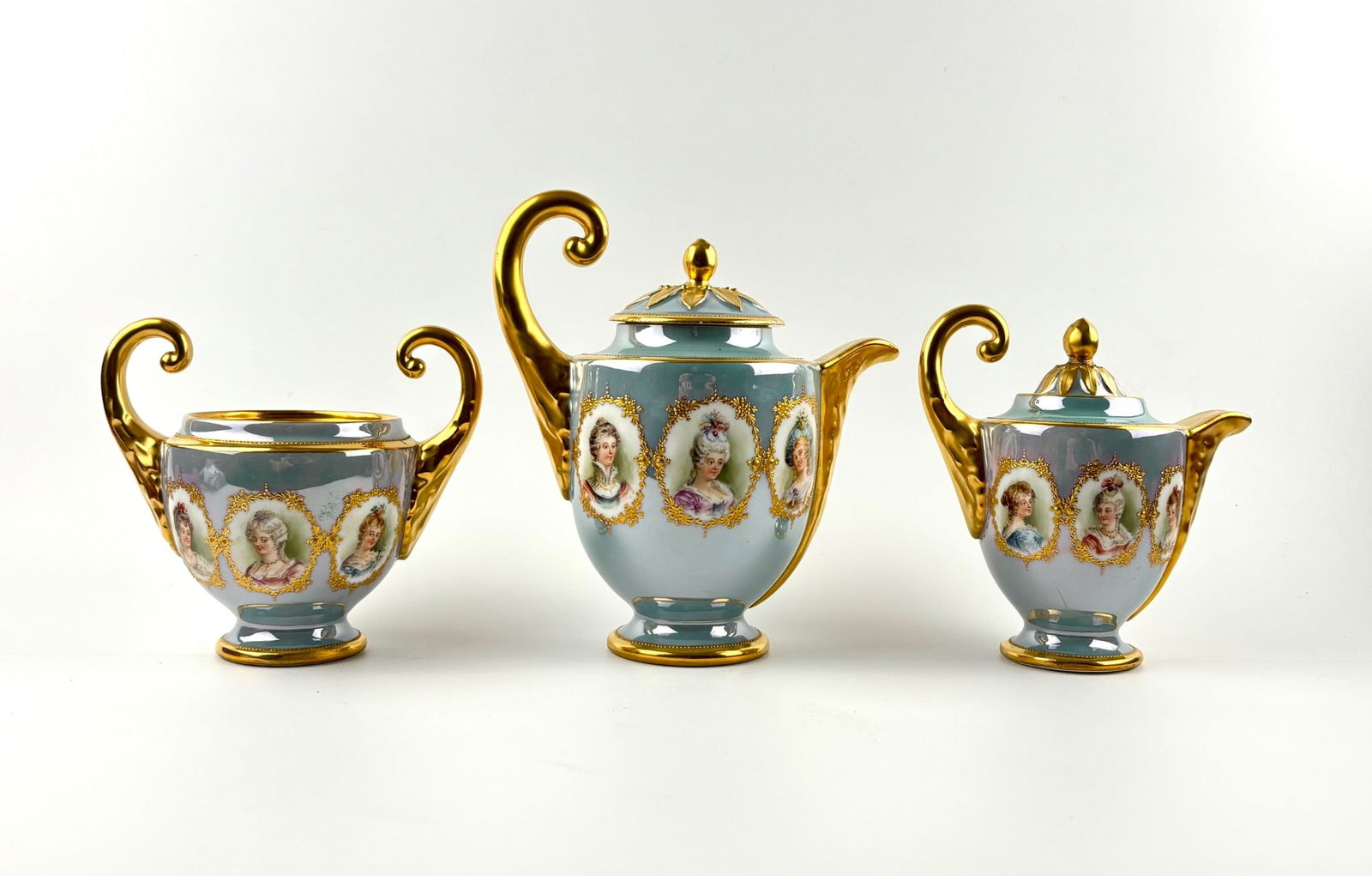 Royal Vienna Porcelain Tea Set with Hand-Painted Portraits (1 of 16)