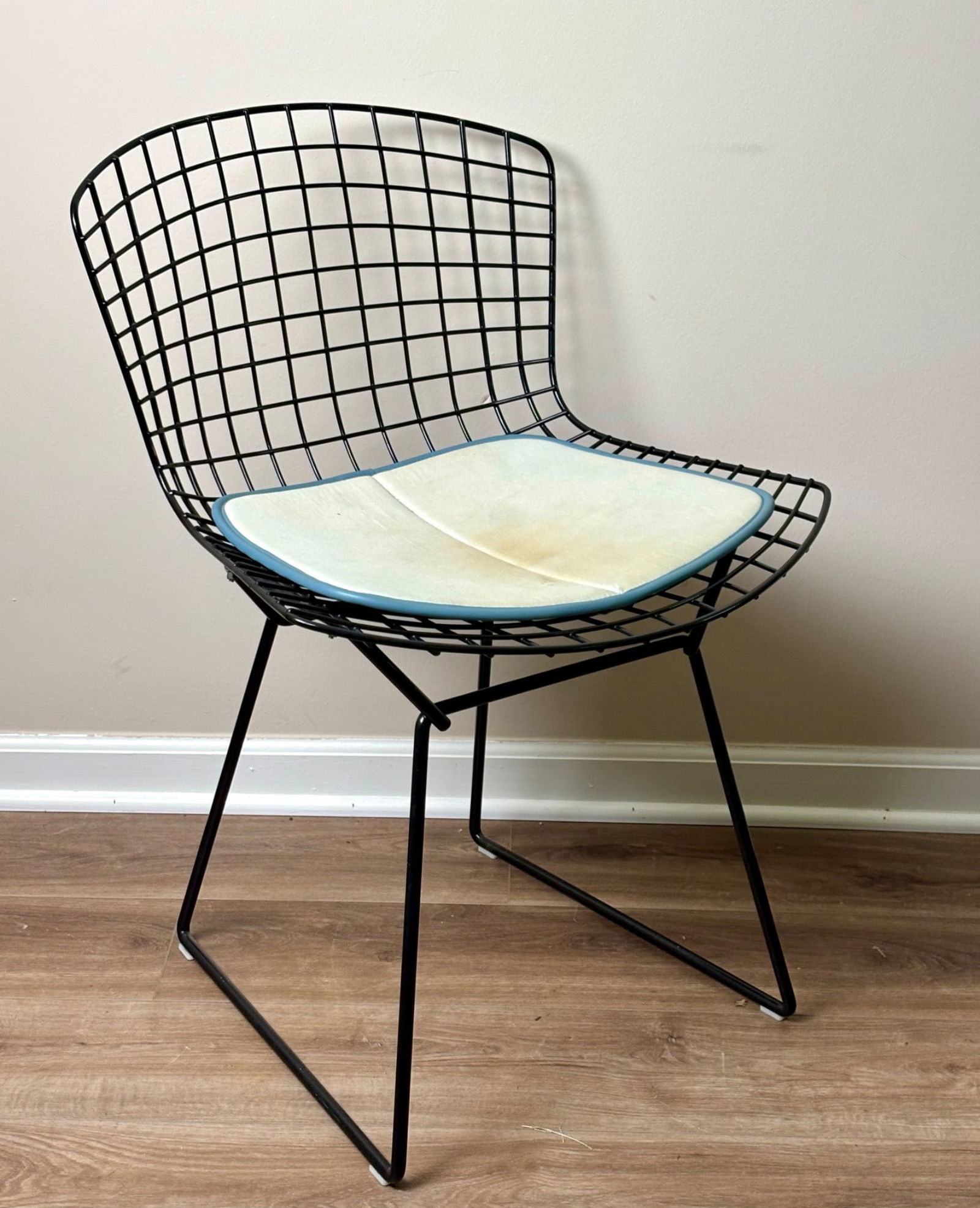 Knoll International Wire Bertoia Side Chair with Seat Cushion (1 of 9)