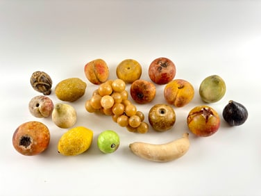 18 Pieces of Stone Fruit