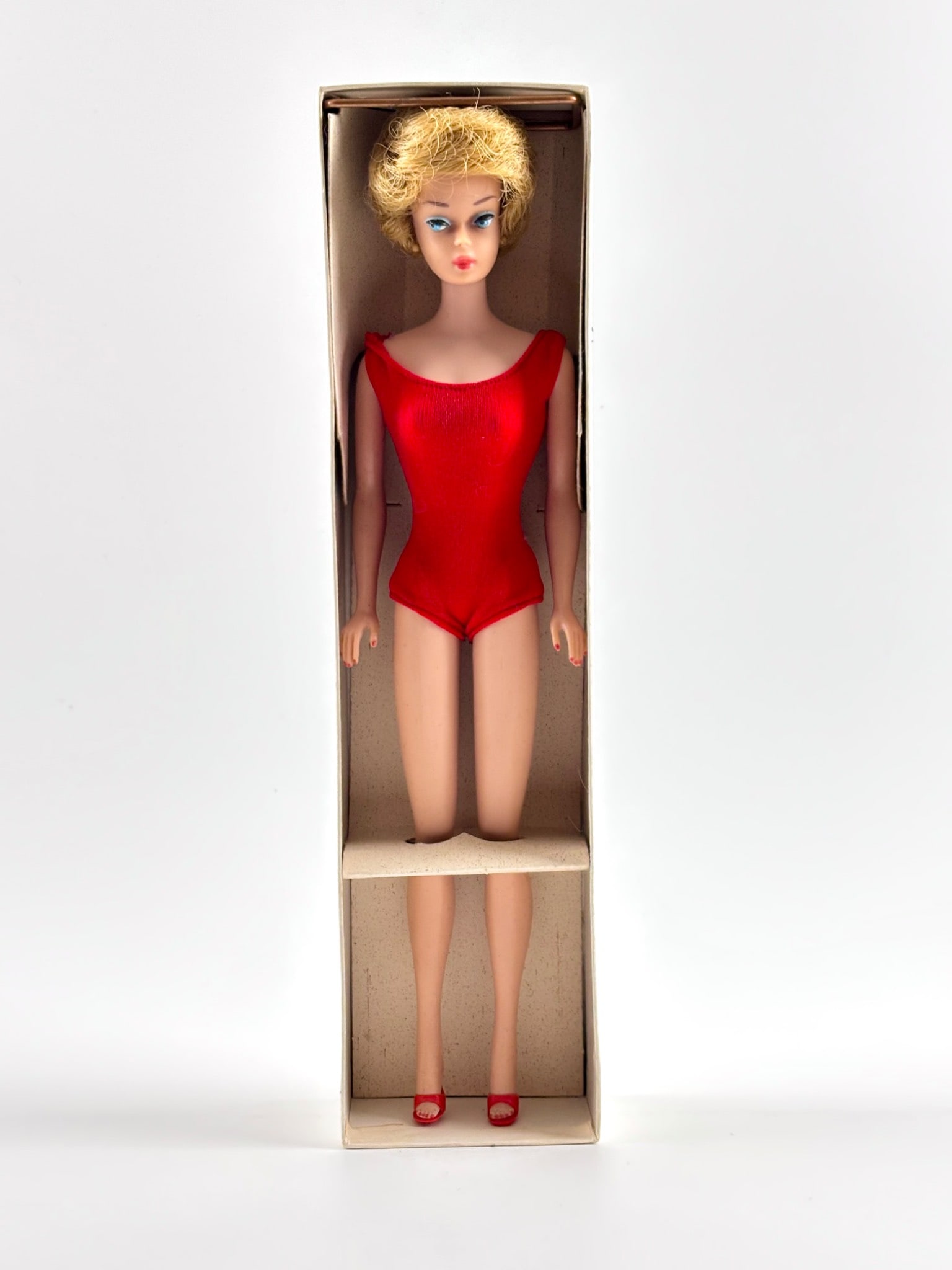 1962 Mattel Bubblecut Barbie Platinum Blonde in Original Box (1 of 12)