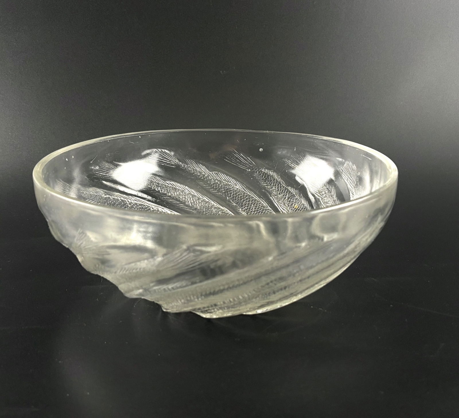 Rene Lalique Poissons Crystal Bowl (1 of 11)