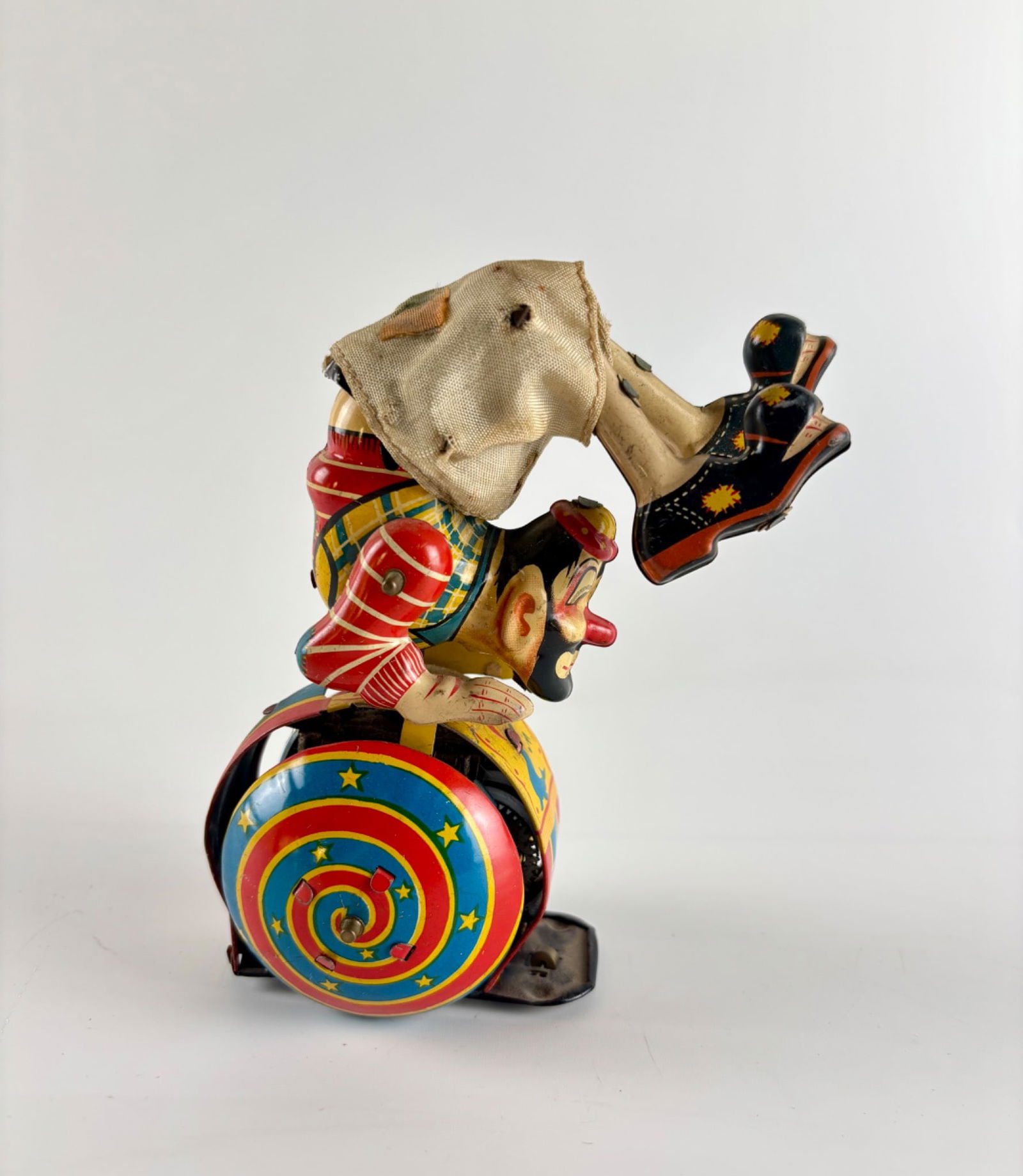 Vintage Tin Lithograph Wind Up Clown on Balancing Ball (1 of 9)