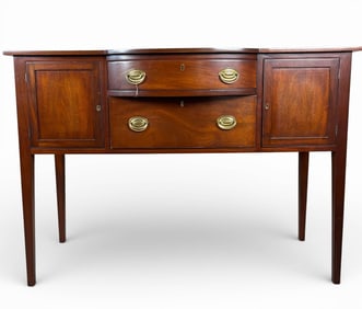 Hepplewhite Kittinger Mahogany Sideboard with Brass Hardware