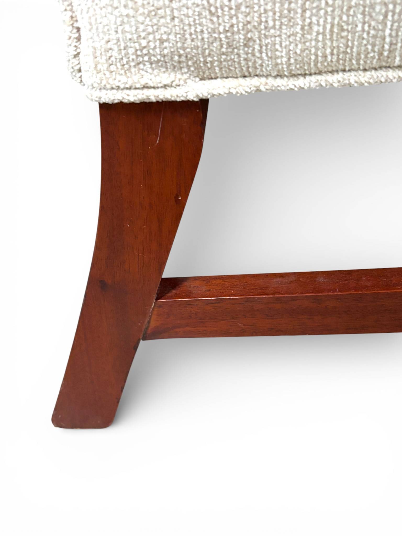 Fine Kittinger Williamsburg Camelback Sofa - 9