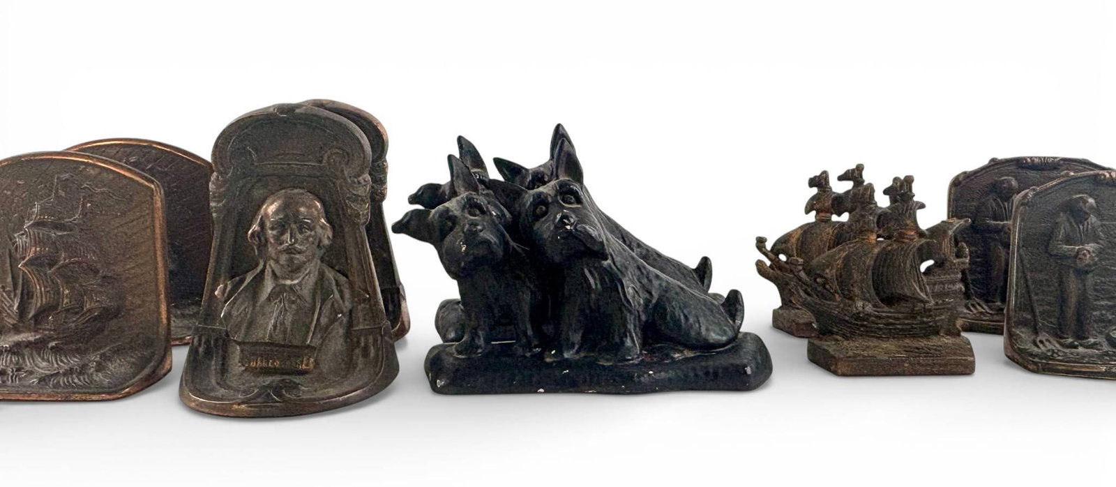 Antique Cast Iron Bookends and Doorstops of Various Designs (1 of 14)