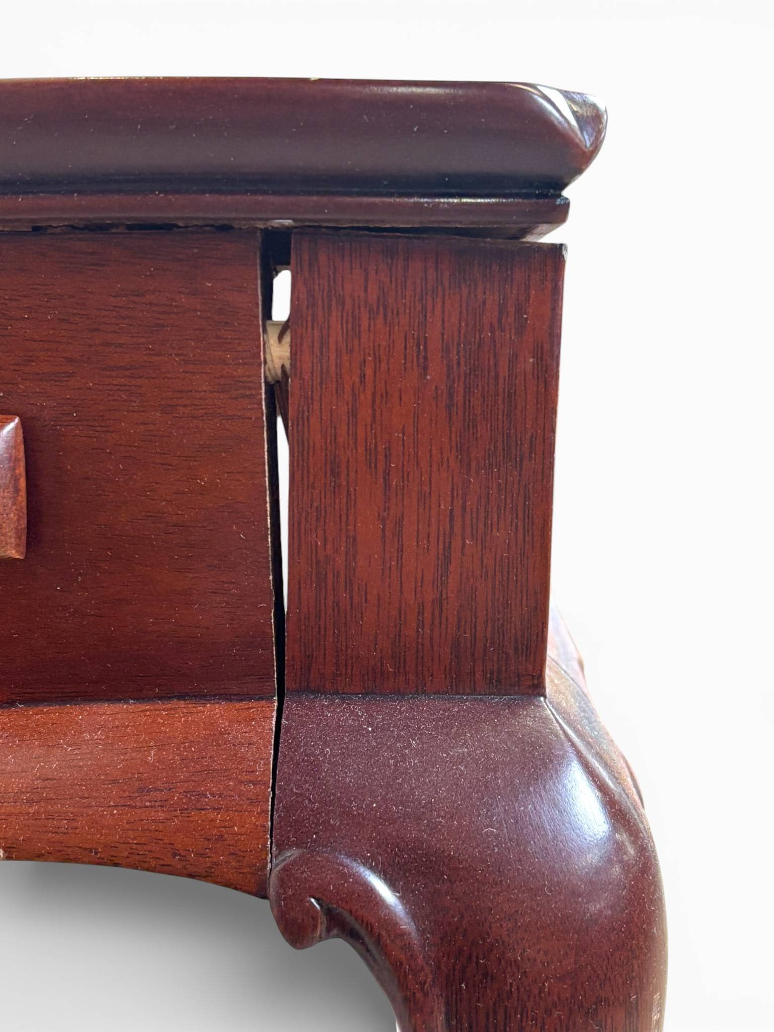 Mahogany Side Table with Cabriole Legs and Extending Side Panels - 10