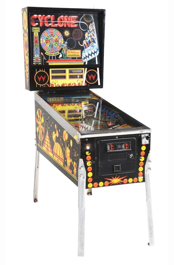 Williams Cyclone Pinball Machine with Carnival Theme 1988 (1 of 12)