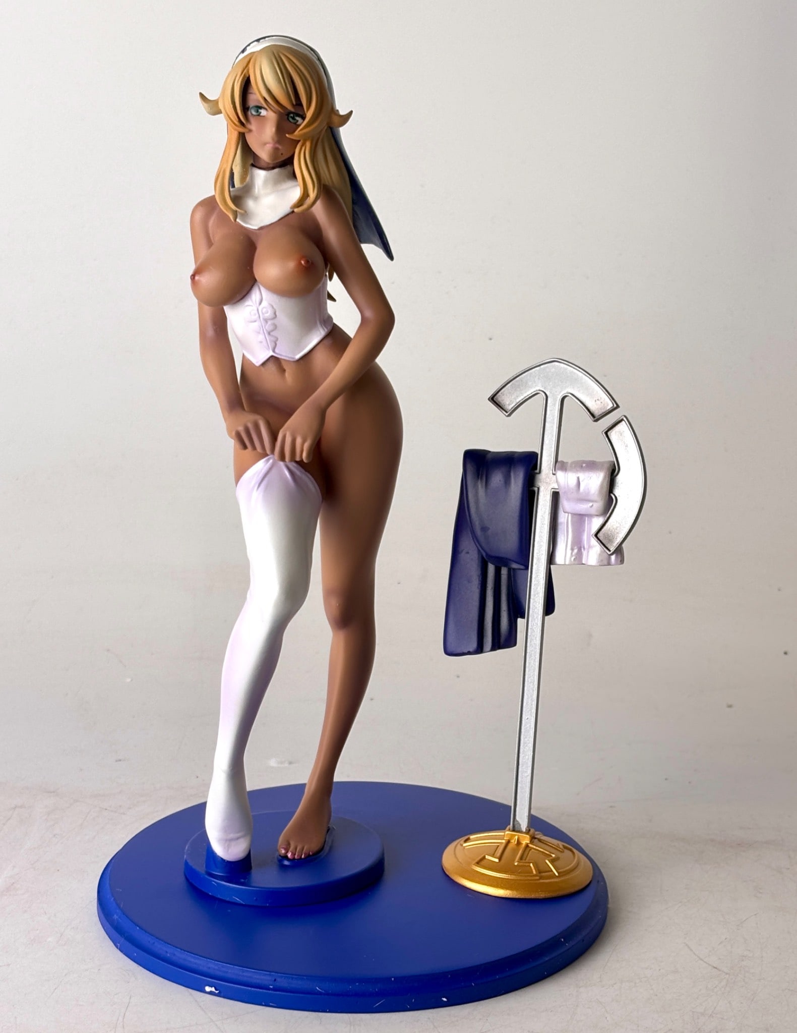 Queens Blade Rebellion Sigui Figure (1 of 8)