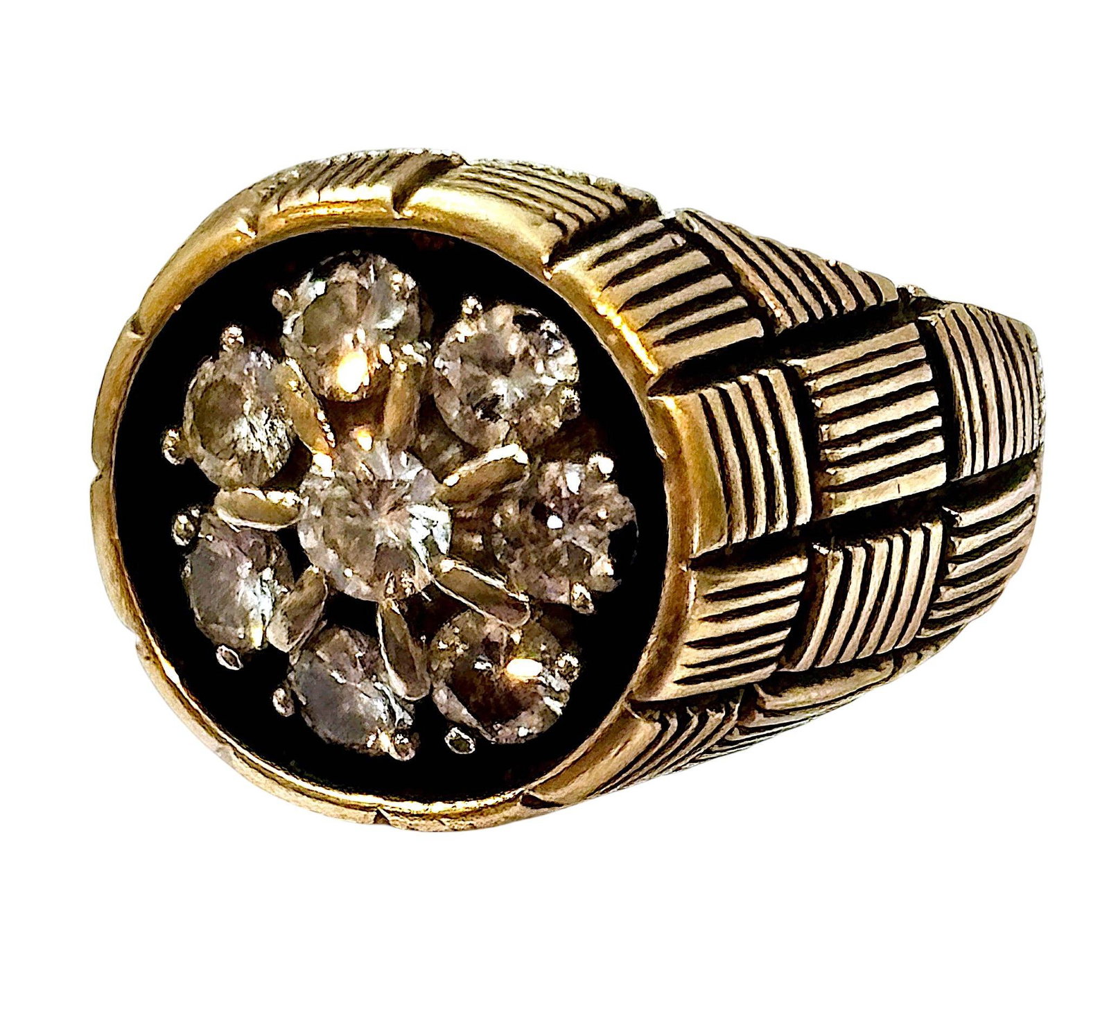Men’s 14K Gold Ring with Diamond Cluster and Textured Band: A men’s gold ring featuring a central cluster of nine round-cut diamonds arranged in a floral design. The setting is framed by black enamel, and the wide band has an intricate textured geometric pat