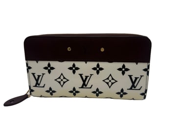 LV Calfskin Monogram Gamma Zippy Wallet