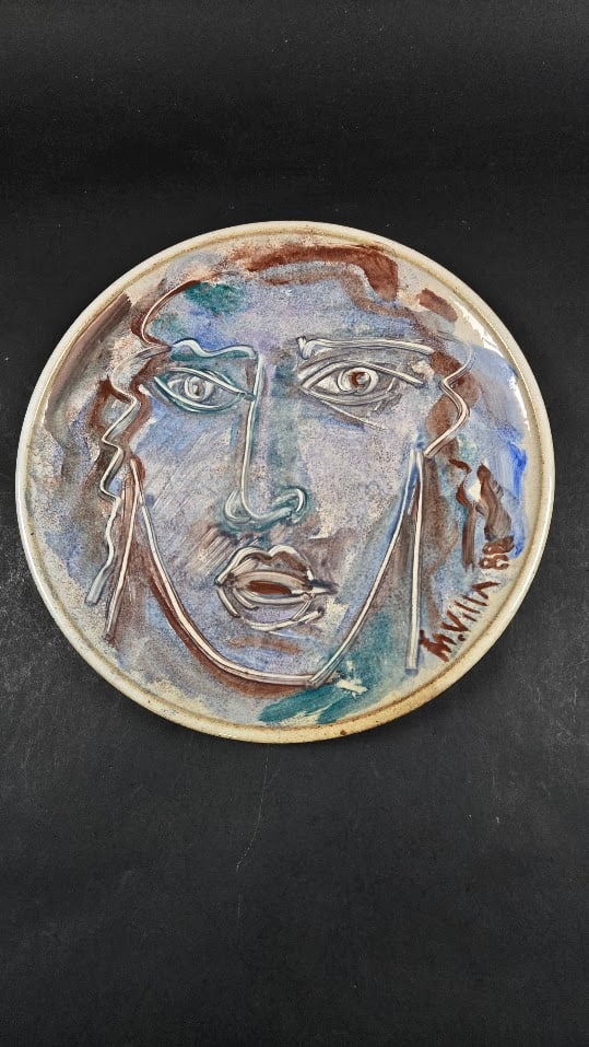 Mario Villa (1953 - 2001) Nicaraguan American Artist "faces" Plate Signed M Villa 88' (1 of 4)
