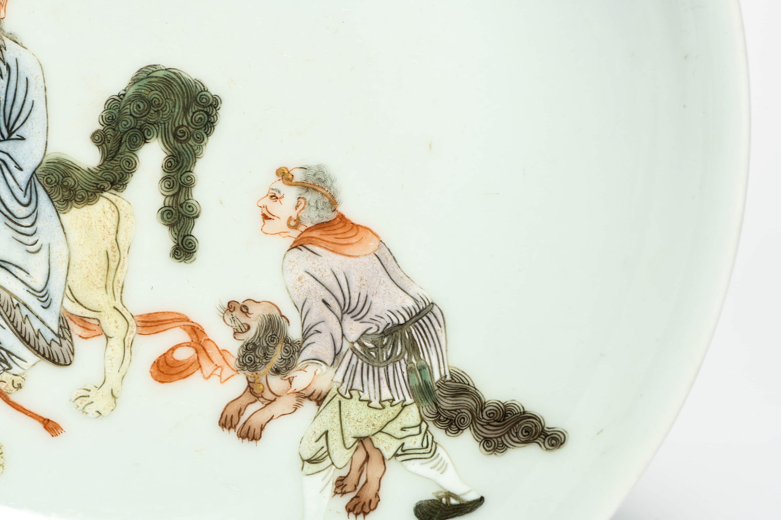 A 'FIGURES' DISH - 4