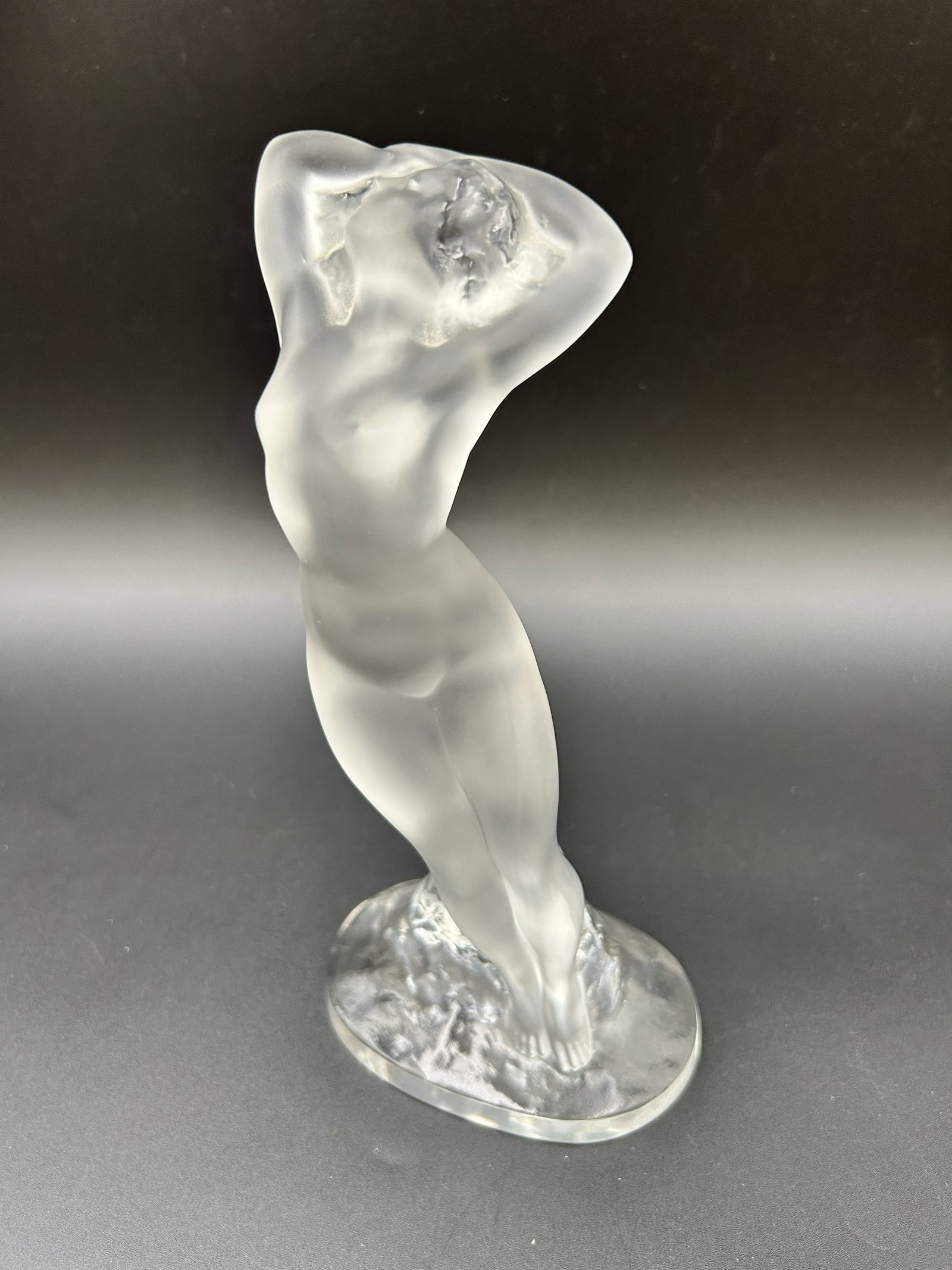 Lalique France “Danseuse Bras Leves?? circa 1960 (1 of 6)