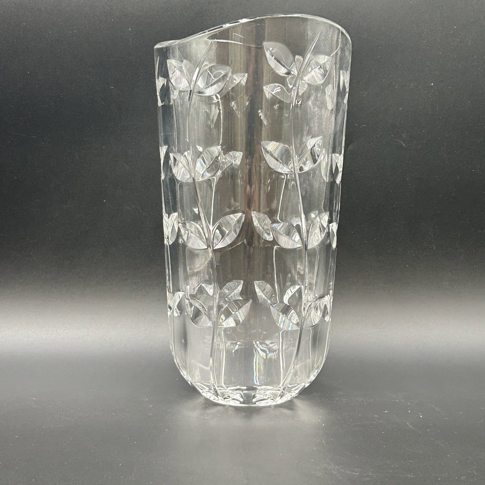 Vintage Tiffany & Co "Floral Vine" Crystal Vase: This is a vintage Tiffany & Co Hand-Cut "Floral Vine" Crystal Vase, in very good vintage condition. No chips, cracks or clarity problems. Signed "Tiffany & Co". No original box. Dimensions: 6" Diamete