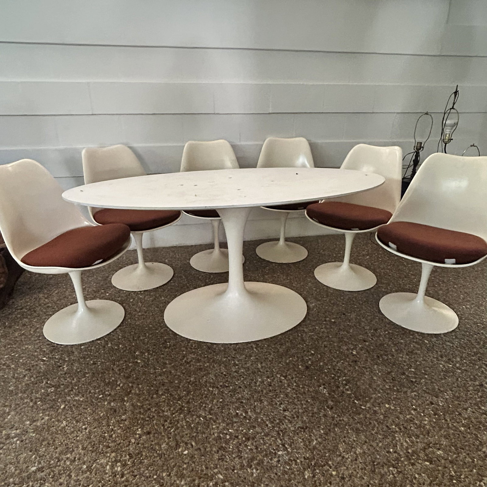 Tulip Table and six (6) Chairs (1 of 7)