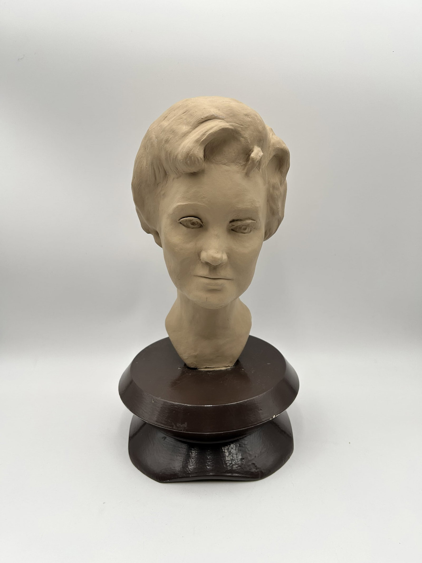 Sculptural Bust Stylized Female Portrait (1 of 6)