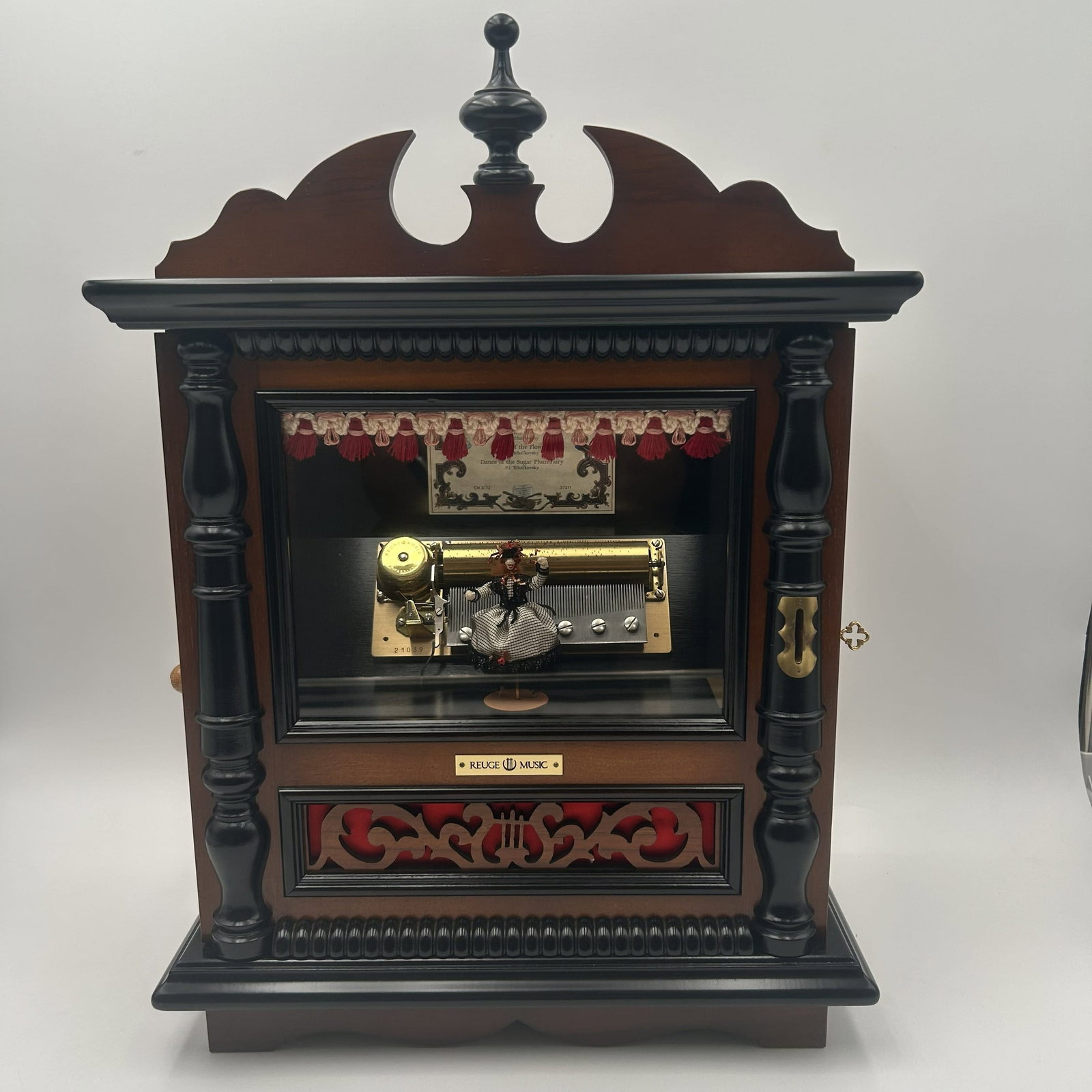 Reuge "Railway Station" Mechanical Musical Automation. (1 of 10)