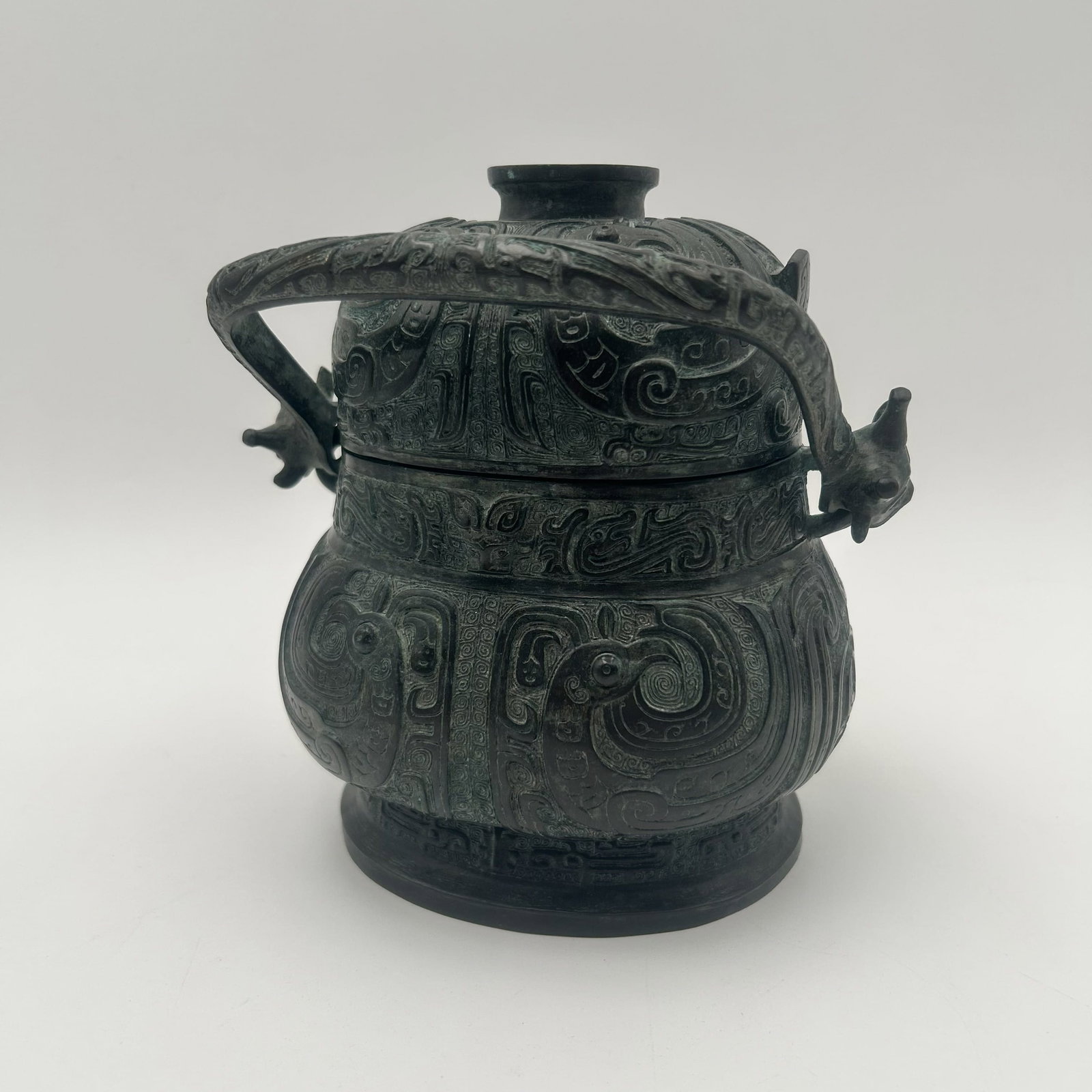 Replica of a Western Zhou Dynasty Chinese Ritual Bronze Wine Vessel (1 of 8)