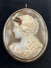 Antique Cameo